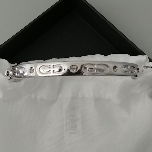 NWT'S Silver COACH bangle - Picture 2 of 4